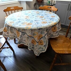 Mohogany cotton tablecloth. 58x60 inches. Harvest, thanksgiving, Hallowe…